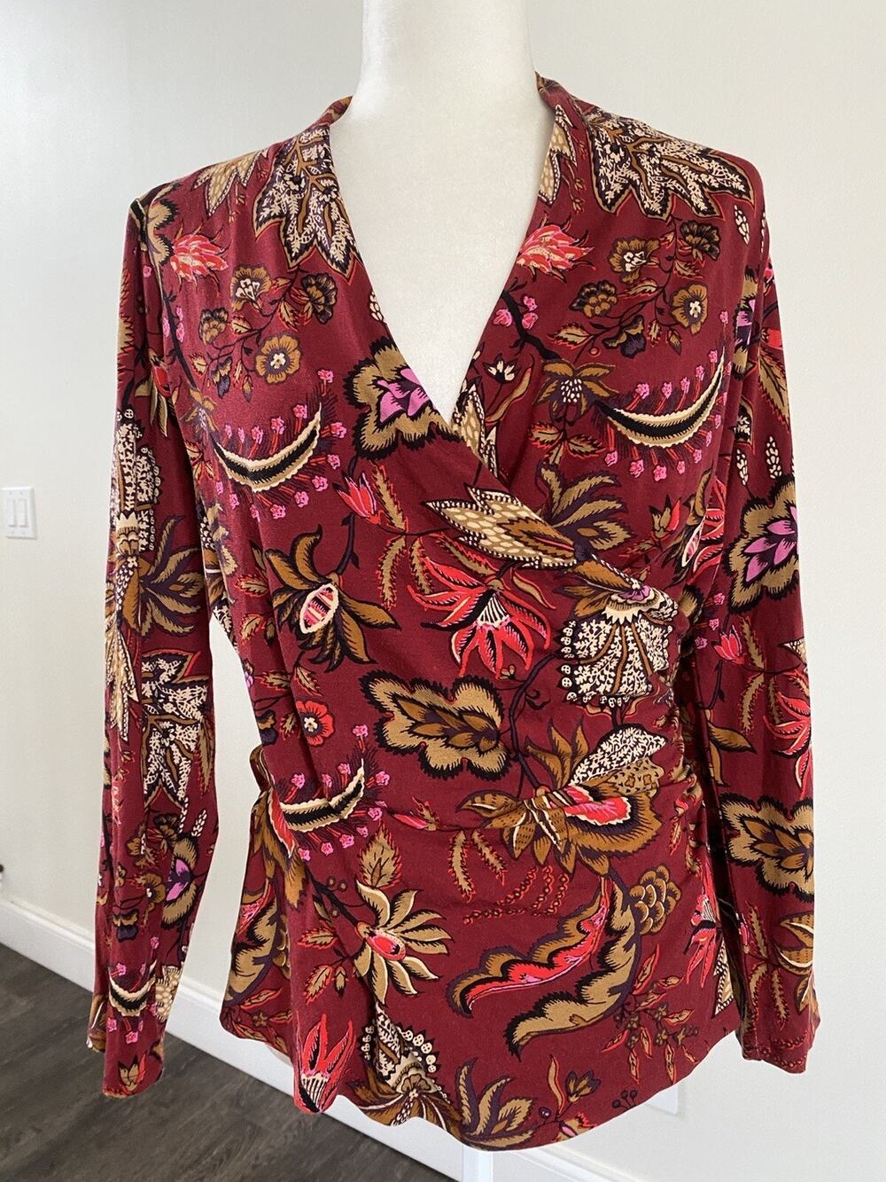 Talbots Petite Women’s Floral LS Draped VNeck Blouse Sz LP